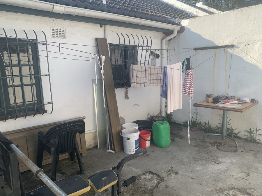 6 Bedroom Property for Sale in Table View Western Cape